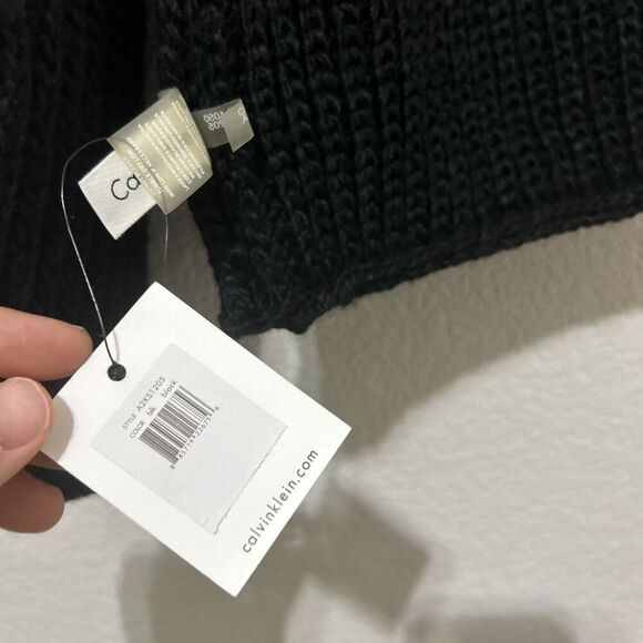 Calvin Klein Women’s Black Wide Knit Pockets Zippers One Size Scarf Wrap NWT - Picture 6 of 10